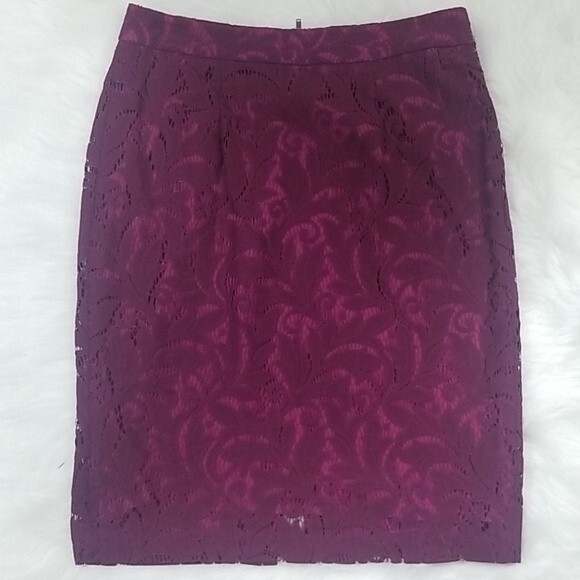 CAbi purple/pink/ fuchsia lace skirt with zipper closure size 4 - Picture 1 of 4